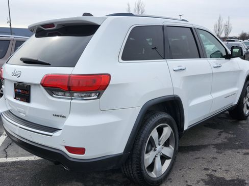 Used 2016 Jeep Grand Cherokee Limited image 19