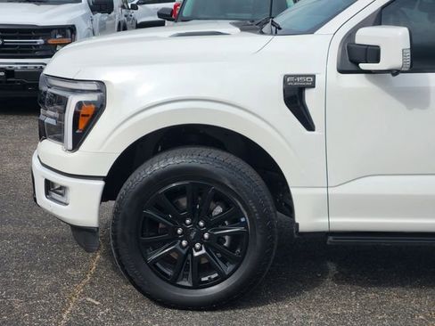 Used 2024 Ford F150 Platinum w/ FX4 Off-Road Package AWD/4WD image 8