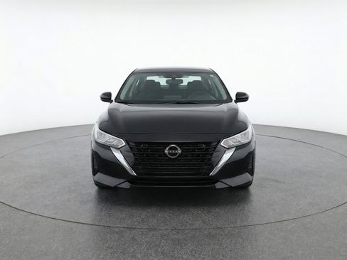 Used 2025 Nissan Sentra S FWD image 2