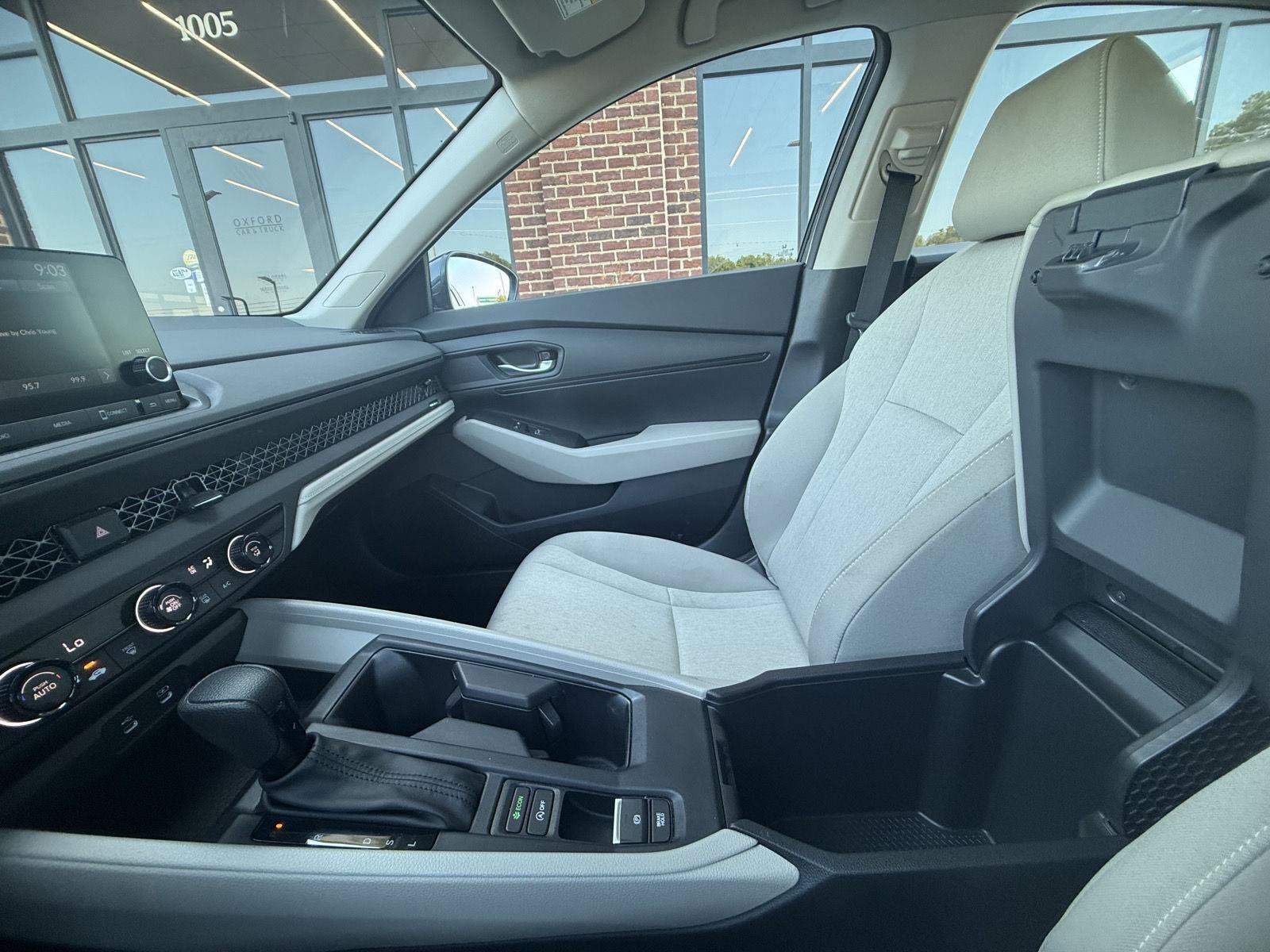 Used 2024 Honda Accord LX image 8
