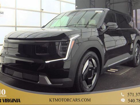 Used 2024 Kia EV9 Light Long Range image 1