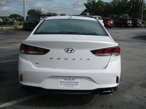 Used 2018 Hyundai Sonata SE FWD image 8