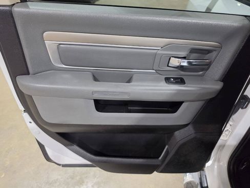 Used 2018 RAM 1500 Big Horn AWD/4WD image 30