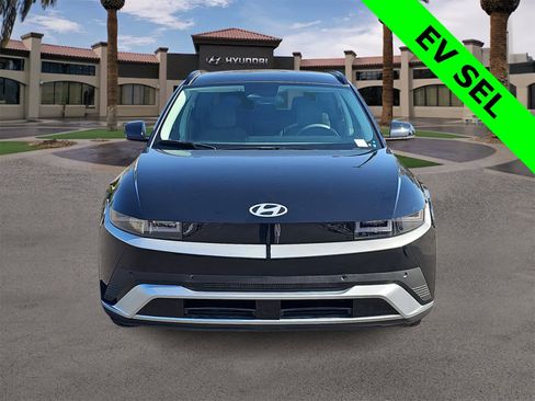 Used 2025 Hyundai Ioniq 5 SEL image 3