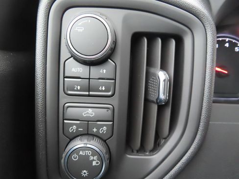 New 2026 Chevrolet Silverado 1500 Custom Trail Boss image 31