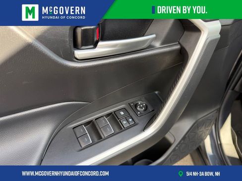 Used 2023 Toyota RAV4 XLE AWD/4WD image 22
