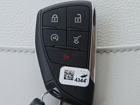 Used 2024 GMC Acadia Denali AWD/4WD image 36