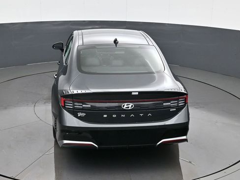 New 2026 Hyundai Sonata Limited image 18