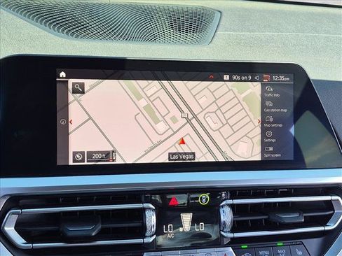 Used 2021 BMW 330i Sedan w/ M Sport Package RWD image 13