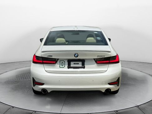 Used 2021 BMW 330i xDrive Sedan w/ Convenience Package AWD/4WD image 4