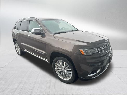 Used 2018 Jeep Grand Cherokee Summit w/ Skid Plate Group AWD/4WD image 2