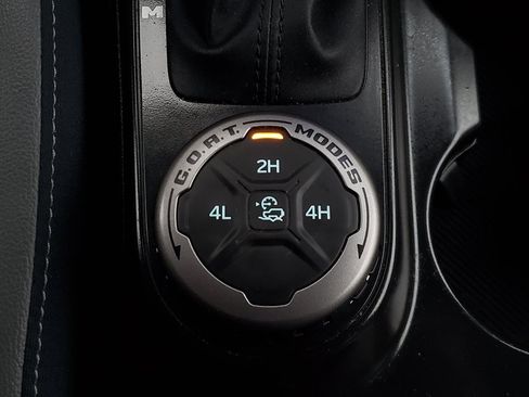 Used 2024 Ford Bronco Outer Banks image 26