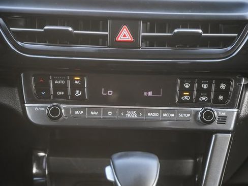 Certified 2024 Kia Seltos S image 14