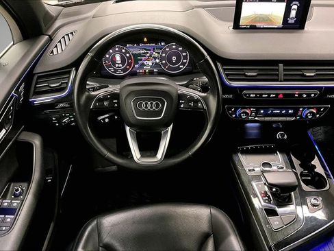 Used 2018 Audi Q7 3.0T Prestige w/ Prestige Package image 8