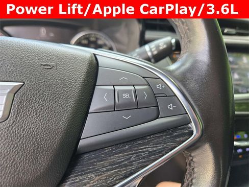 Used 2022 Cadillac XT5 Premium Luxury image 23