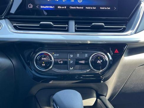 New 2026 Chevrolet Trax LT FWD image 28