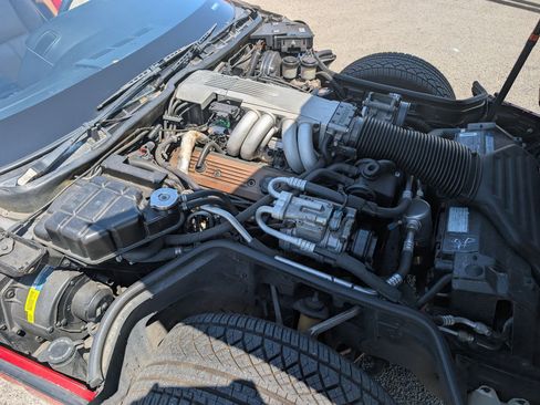 Used 1990 Chevrolet Corvette Convertible RWD image 89