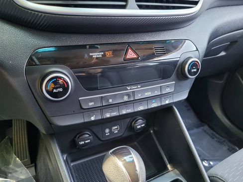 Used 2021 Hyundai Tucson SEL FWD image 20