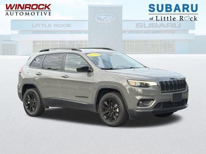 Used 2023 Jeep Cherokee Altitude Lux