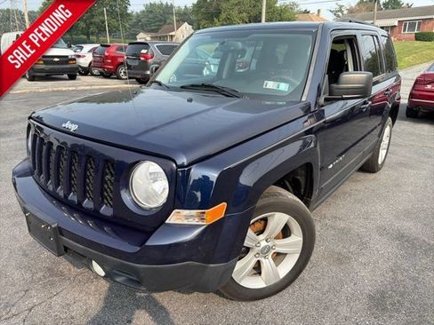 Used 2014 Jeep Patriot Latitude AWD/4WD image 1