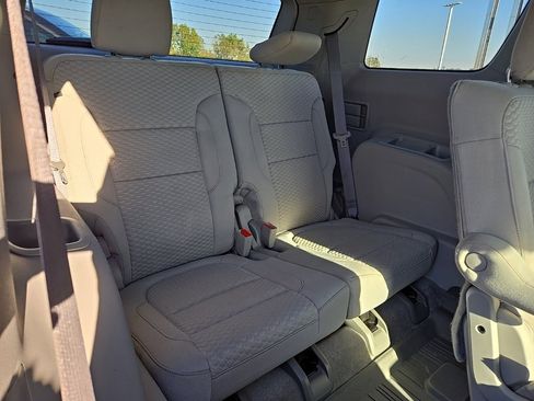 Used 2019 GMC Acadia SLE w/ LPO, Floor Liner Package image 15