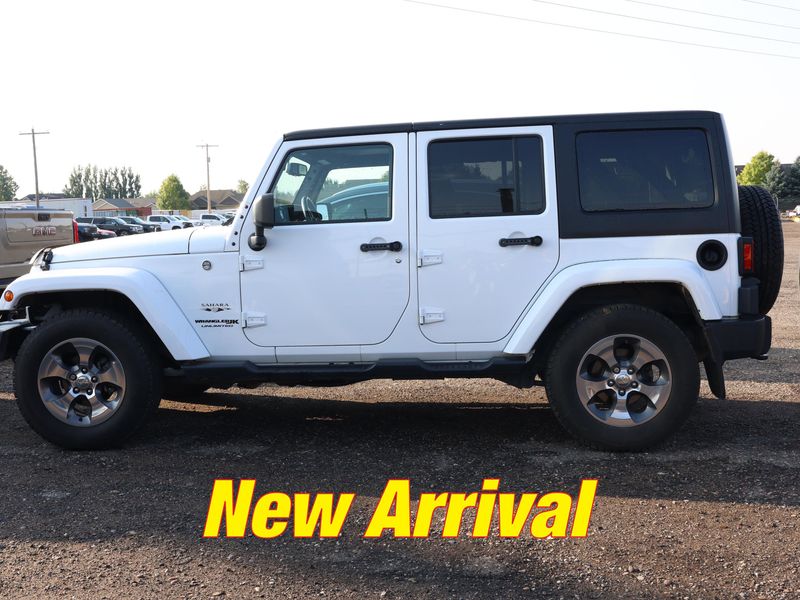 Used 2018 Jeep Wrangler Unlimited Sahara w/ Connectivity Group image 1