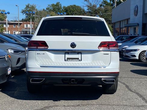Certified 2023 Volkswagen Atlas SEL image 4