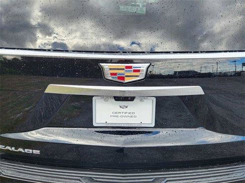 Certified 2025 Cadillac Escalade Premium Luxury Platinum image 13