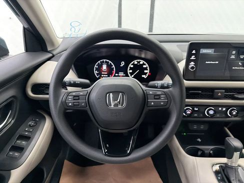 New 2026 Honda HR-V LX image 23