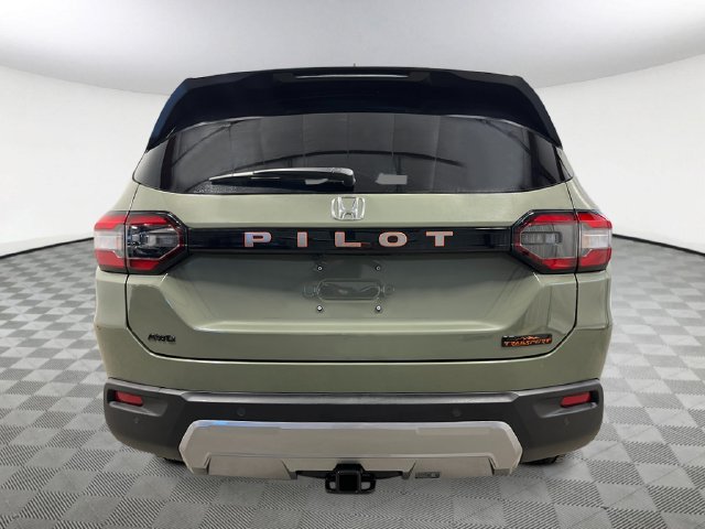 New 2026 Honda Pilot TrailSport image 5