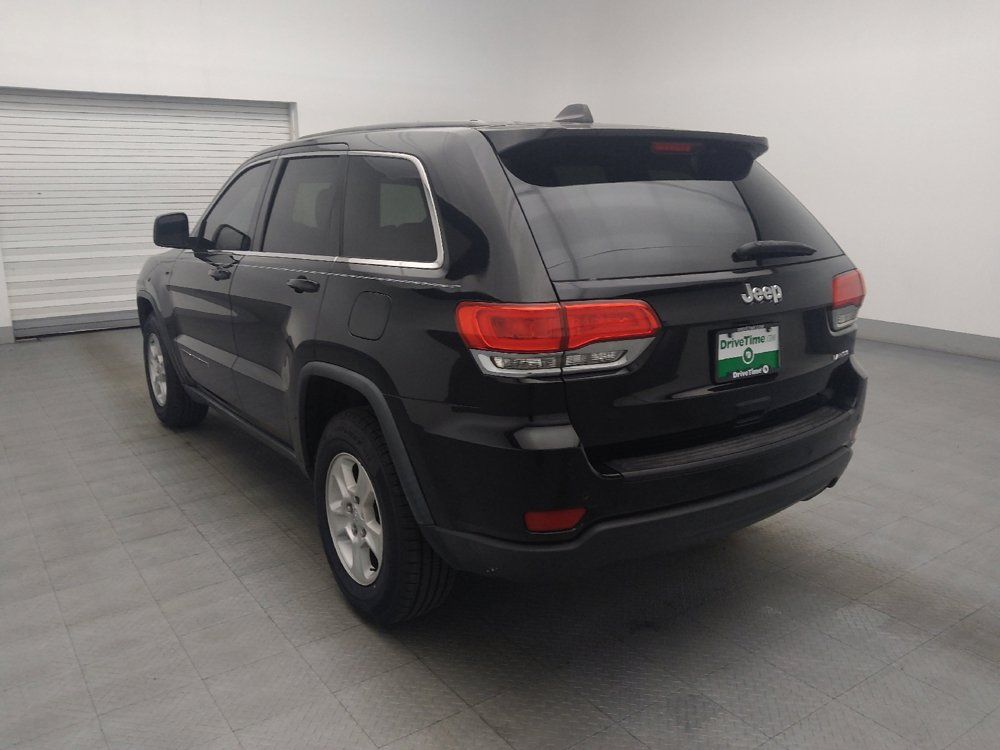 Used 2017 Jeep Grand Cherokee Laredo RWD image 5