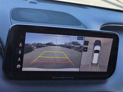 Used 2023 Hyundai Santa Fe SEL w/ Premium Package image 21