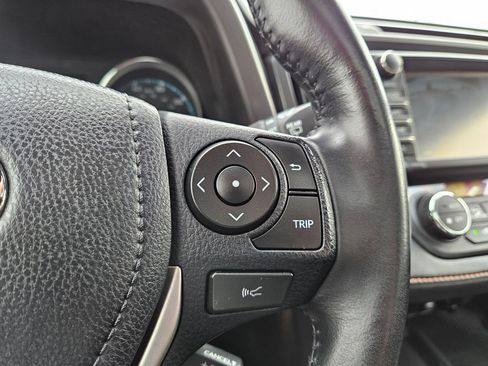 Used 2018 Toyota RAV4 SE w/ Advanced Technology Package AWD/4WD image 34