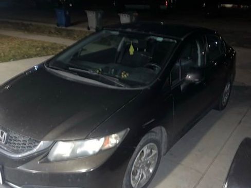 Used 2013 Honda Civic LX image 2