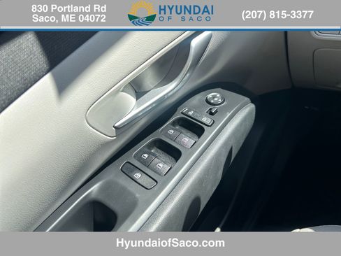 Used 2023 Hyundai Tucson SEL w/ Convenience Package AWD/4WD image 11