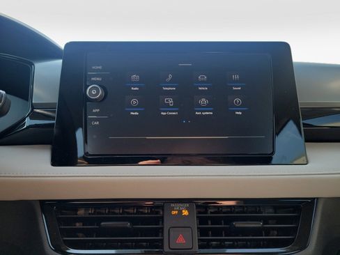 New 2026 Volkswagen Taos S FWD image 17