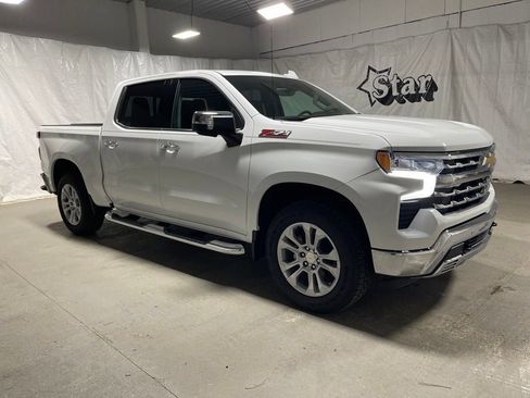 New 2026 Chevrolet Silverado 1500 LTZ w/ LTZ Premium Package AWD/4WD image 1