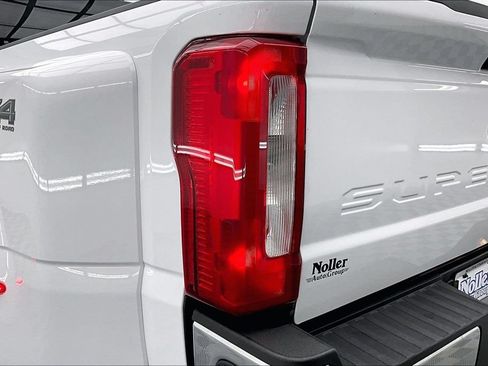 Certified 2025 Ford F350 XLT w/ FX4 Off-Road Package AWD/4WD image 31