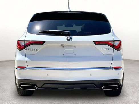 Used 2024 Acura MDX FWD w/ Technology Package image 4