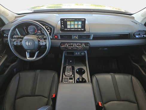 Certified 2024 Honda Pilot EX-L image 9