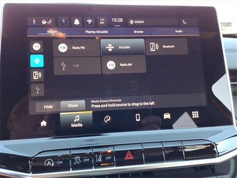 New 2026 Jeep Compass Latitude image 6