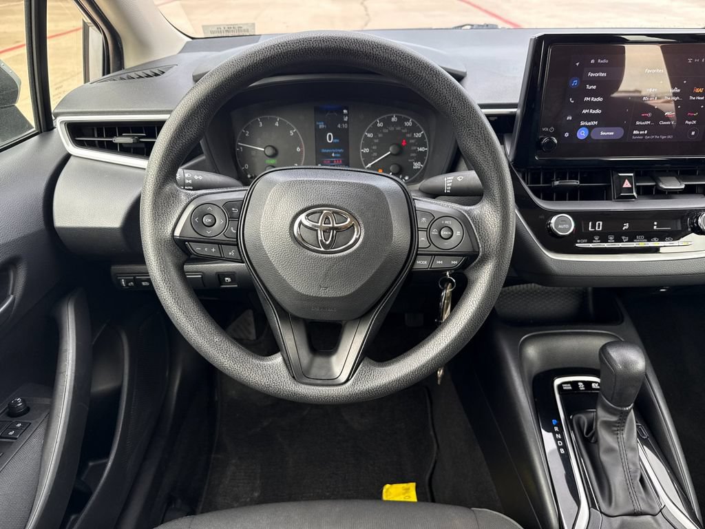 Certified 2025 Toyota Corolla LE FWD image 14