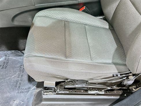 Used 2022 Jeep Grand Cherokee Laredo E image 19