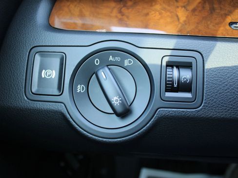 Used 2008 Volkswagen Passat Lux image 30