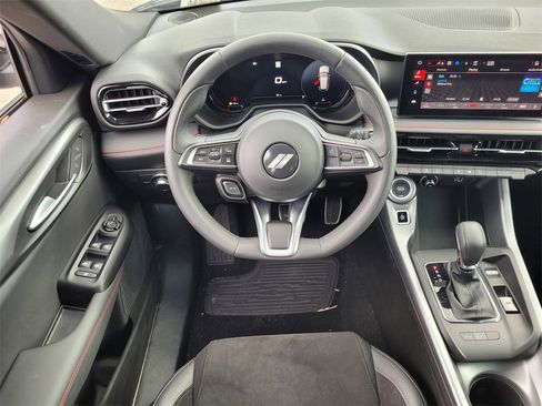 New 2023 Dodge Hornet GT w/ Track Pack image 5