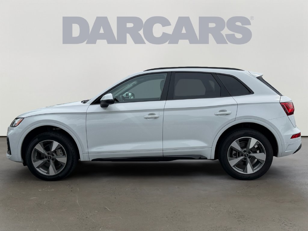 Used 2024 Audi Q5 2.0T Premium Plus w/ Premium Plus Package AWD/4WD image 3