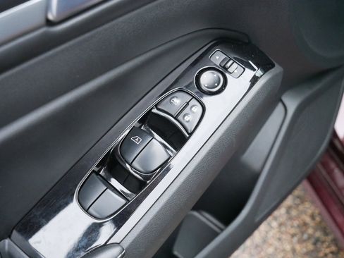 Certified 2023 Nissan Altima 2.5 SV image 19