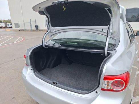 Used 2012 Toyota Corolla LE image 34