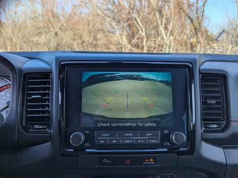 Used 2024 Nissan Frontier Pro-X w/ Technology Package image 8