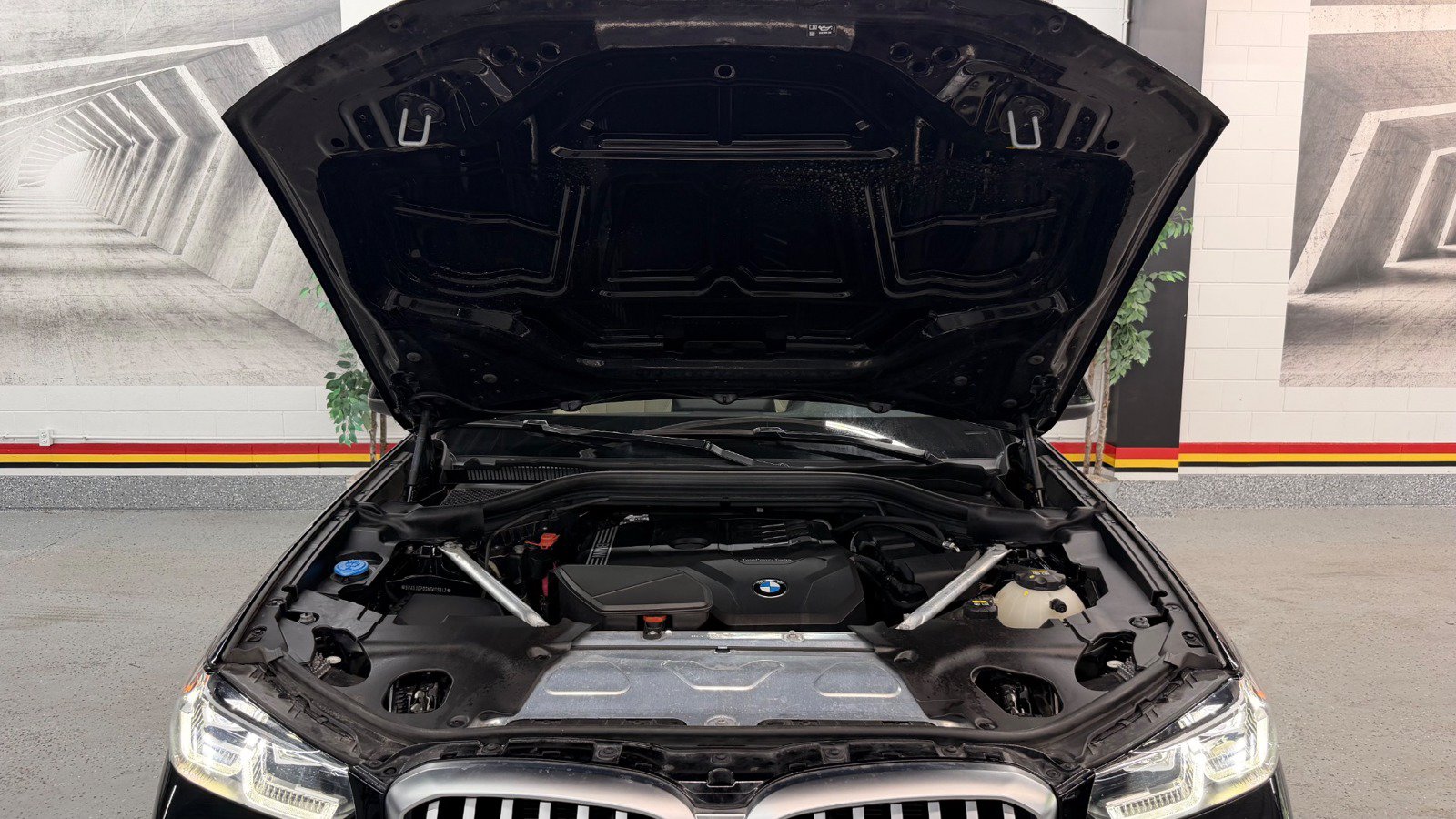 Used 2022 BMW X3 xDrive30i w/ Convenience Package AWD/4WD image 9